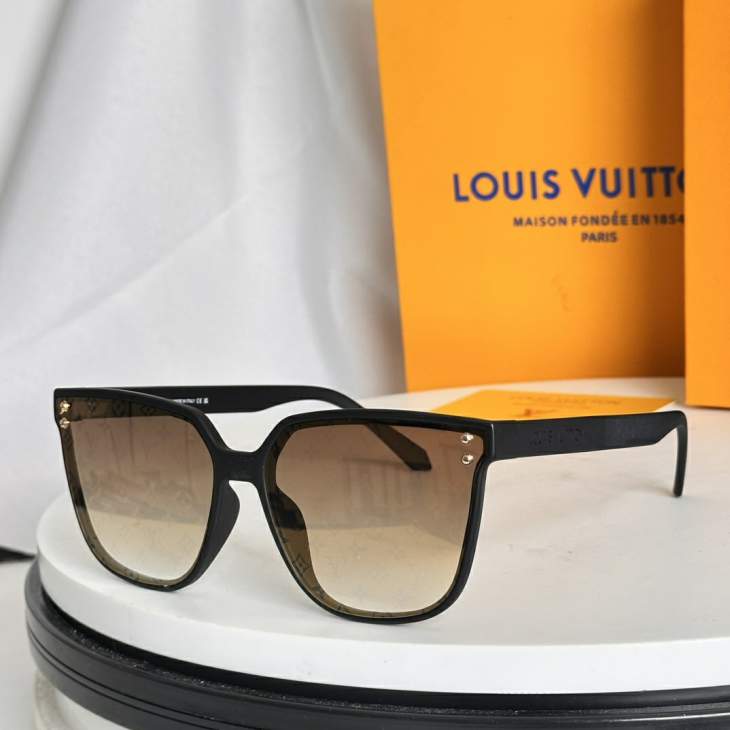 Picture of Louis Vuitton Sunglasses _SKUfw74860893fw